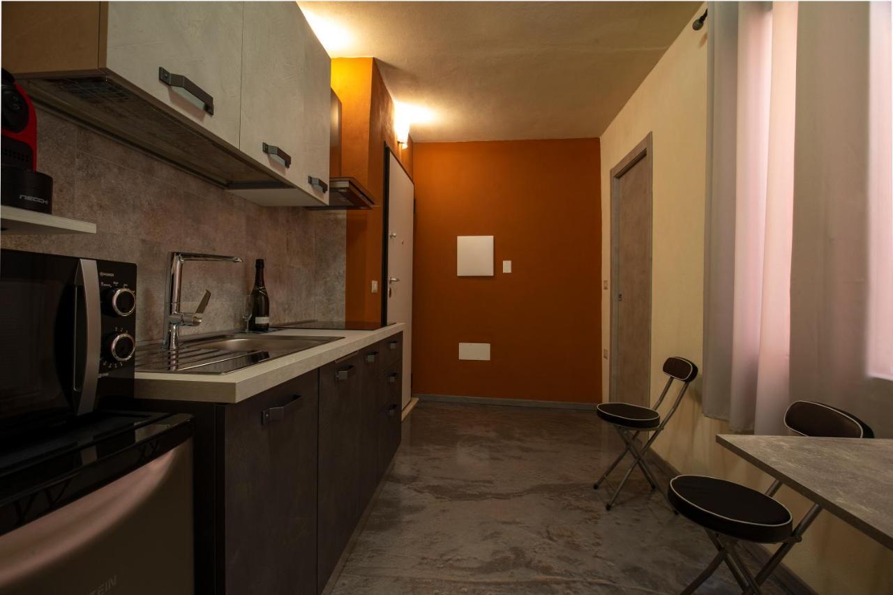 Via Cavour 19, Appartamento Del Conte Иглесиас Экстерьер фото
